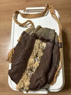 クララモンテ　レザーショルダーバッグ