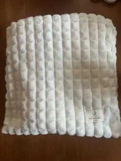 非売品　ピーターラビット ブランケット ひざ掛け ホワイト もこもこ