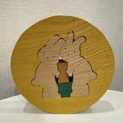 ハンドメイド作品　ウサギの木製オブジェ 直径約15cm