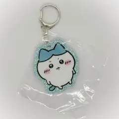 ちいかわ ☆新品☆ ラメアクリルキーホルダー ハチワレ