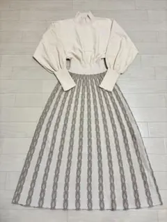 ラグナムーン　S ダイヤ柄フィットアンドフレアニットワンピース