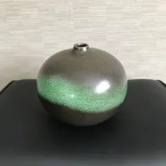 陶器製 一輪挿し 緑と茶色のグラデーション