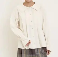 新品 Samansa Mos2ビッグ襟ピンタックブラウス