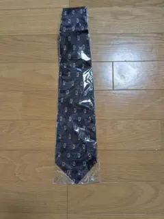 Item thumbnail for item f1836211-3965-4cb1-8d18-e3bb76ec1c3e