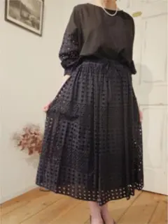 【2023】 IENA LA BOUCLE チュールドット刺繍タックスカート IENA LA BOUCLE チュールドット刺繍タックスカート - メルカリ