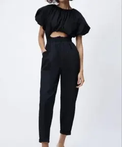 【新品】ZARA オールインワン ブラック ジャンプスーツ　XSのサムネイル