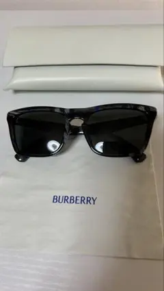 Burberry 青チェック バーバリー サングラスのサムネイル