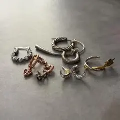 【即購入可・消毒済み】多様なデザインのピアス片耳まとめ売り