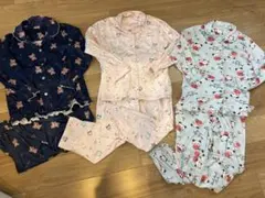数回着用のみ超美品★キッズパジャマ★サンリオ★150★3セット★定価約6.5千円のサムネイル