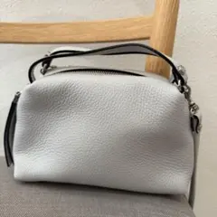 ジャンニキアリーニ　ALIFA Sライトグレー ショルダーバッグ