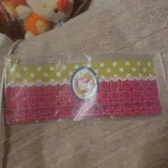 Hello Kitty クラシックポーチ 赤