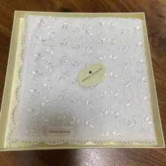 PIERRE BALMAIN 刺繍入りハンカチ