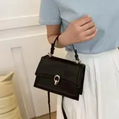 ハンドバッグ ショルダーバッグ 黒 2way 卒業式　入学式 カバン 高見え