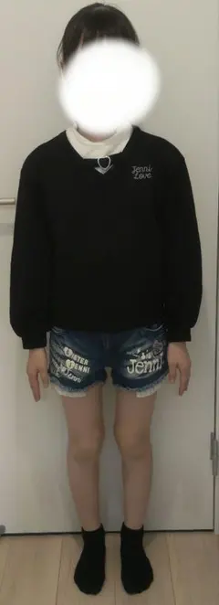 Jenni Love トップスとSister Jenni デニムショートパンツ
