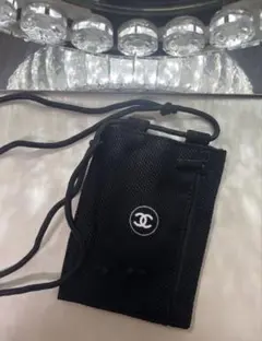 シャネル スマホショルダーバッグ ノベルティのサムネイル
