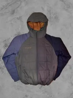 Columbia hooded puffer jacket テック