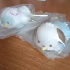 サンリオキャラクターズもっちりころりん。ポチャッコ&タキシードサム。