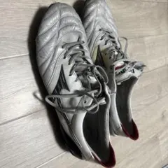 モレリアネオ4 サッカースパイク