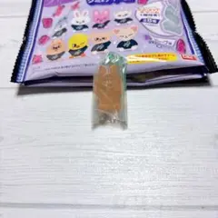 新品　straykids スキズ SKZOO グミ&チャームハンクオッカ