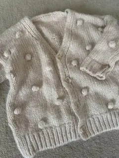 ポンポン付きベビーピンクカラー　カーディガン　80