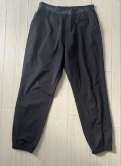 asics アシックス 黒 ジョガーパンツ