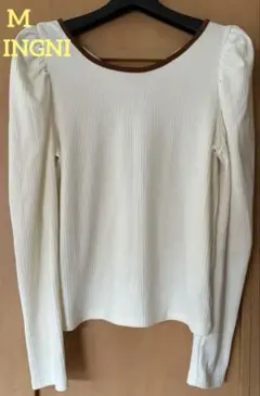 【未使用品】イング　パフスリーブリブニット　肩クシュデザイン　バックリボンひも♡