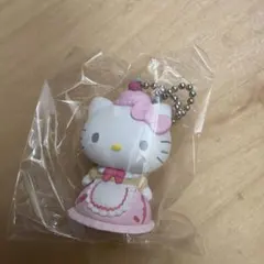 ハローキティ キーホルダー ピンクドレス - メルカリ
