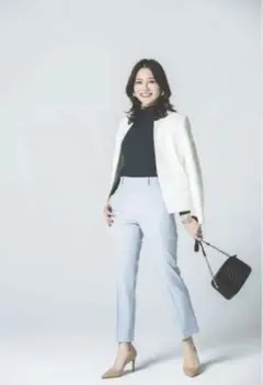 UNIQLO スマートアンクルパンツ　スリムテーパード