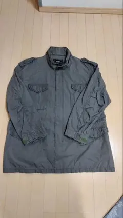 ALPHA INDUSTRIES ミリタリージャケット（F28）