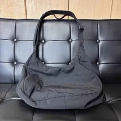 ショルダーバッグ