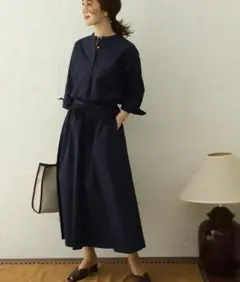 アーバンリサーチドアーズ　バンドカラーウエストギャザーワンピース