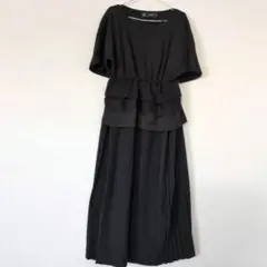 GU × UNDERCOVER ワンピースM 黒半袖レース切替ティアードプリーツ