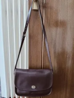 COACH　レザーショルダーバッグ ダークブラウン