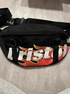 Item thumbnail for item 02f598e3-666b-4513-8067-3f18501b28d8