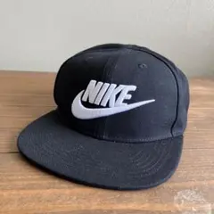 NIKE ナイキ　キャップ　黒色　Child 4-7サイズ