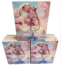 桜ミクフィギュア　３点セット