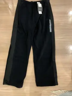 ストライプパンツ