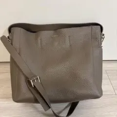 ※お値下げ中【ほぼ未使用】FURLA ショルダーバッグ　フルラのサムネイル