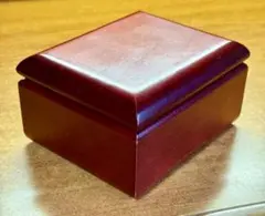 宝石箱　オルゴール　ジュエリーボックス