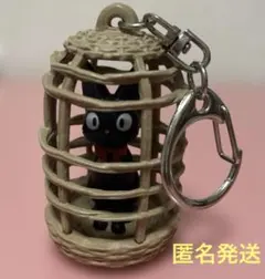 匿名発送　魔女の宅急便キーホルダー　ジブリパーク　ジブリ　ジジ