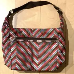 Item thumbnail for item 7551b667-3b3b-48ee-af3c-5ccb1547db1b