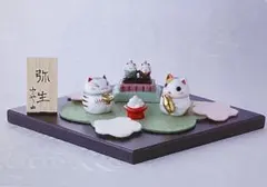 新品 未開封 猫舎道楽堂本舗 可愛い縁起物 置物 「卯月」4月置物飾り