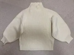 ハイネックニット 白