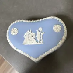 Wedgewood ジャスパーハート型小物入れのサムネイル