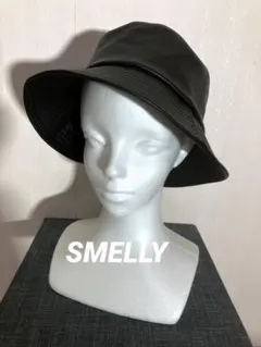 美品✨SMELLY スメリー ハット 帽子 Hat フェイクレザーバケットハットのサムネイル