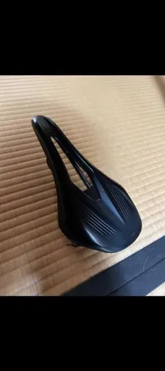fi'zi:k VENTO ARGO R1 カーボンレール　140mmのサムネイル