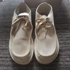 Clarks メンズ ワラビー （メープルスエード）UK9