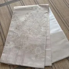 お太鼓柄　蘇州汕頭相良刺繍 袋帯 薄ベージュゴールド