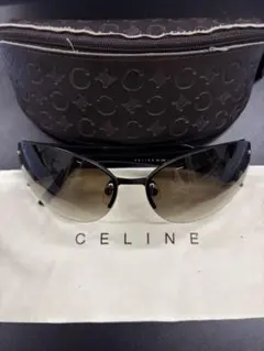 CELINE ブラウン サングラス ケース付きのサムネイル