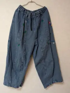 限定品 Amina チャイハネ 刺繍入りブルーワイドパンツ デニム生地